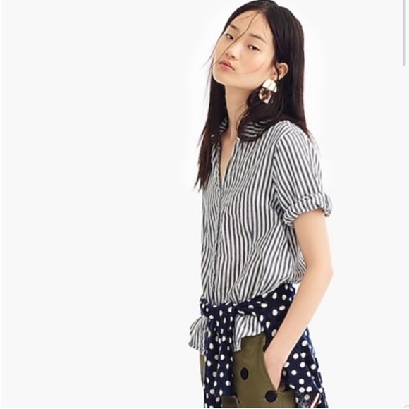 J.CREW Short-sleeve Button-up Shirt in Stripe - Picture 1 of 8